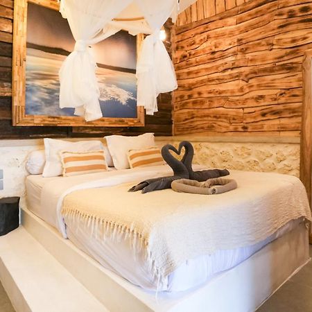 Alma Surf Villas 5 - Cozy 01 Bed With Private Pool 乌鲁瓦图 外观 照片